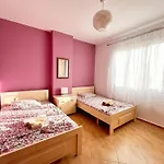 The Perfect Seaview Escape Apartament