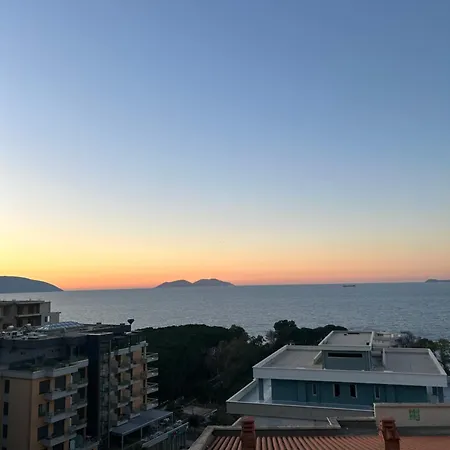 The Perfect Seaview Escape Apartament