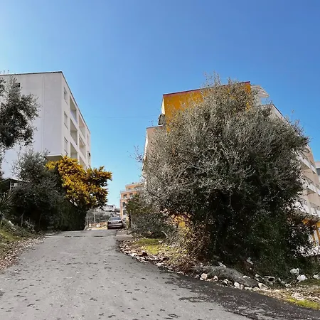 The Perfect Seaview Escape Apartament